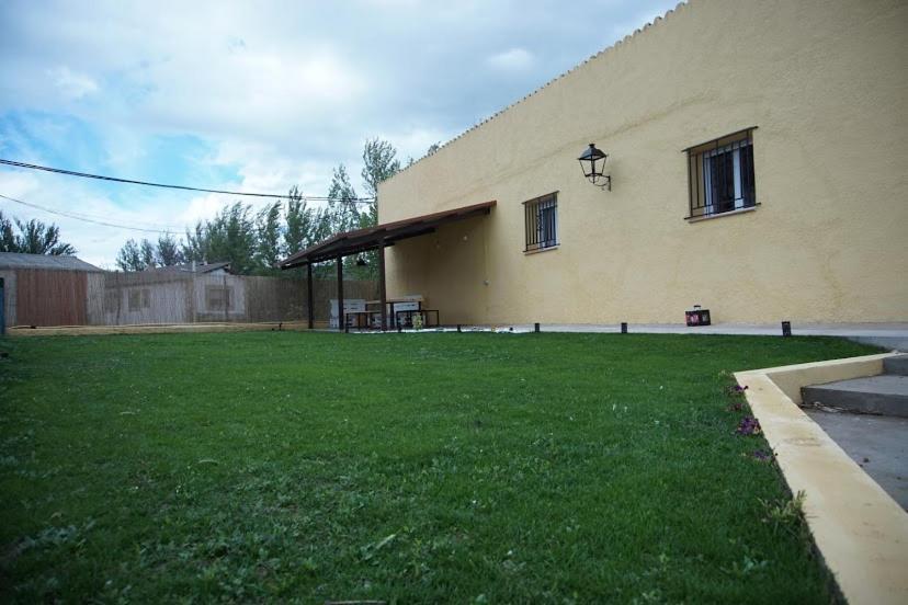 Willa La Casa Del Rio Granja Llumes Zewnętrze zdjęcie